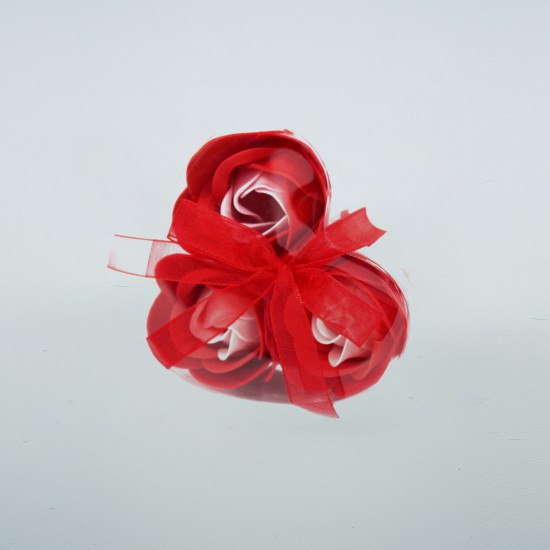3 rode rozen zeepbloemen